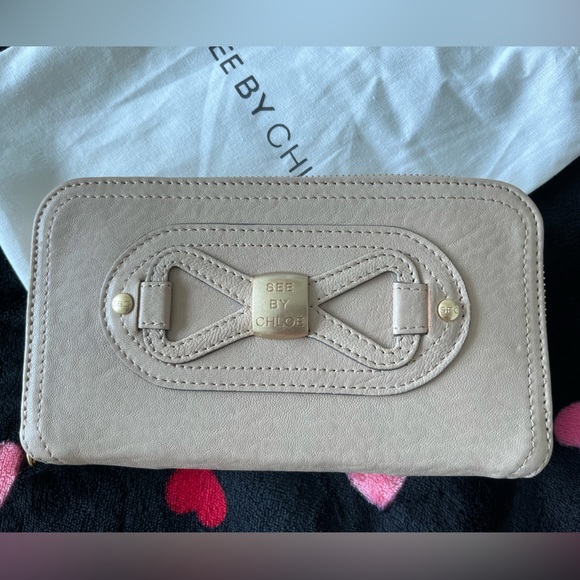 See By Chloe Wallet - Picture 2 of 5